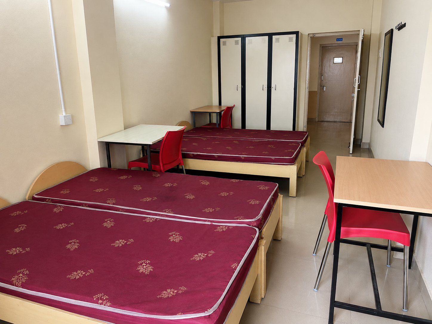 Boys Hostel rooms 4 sharing